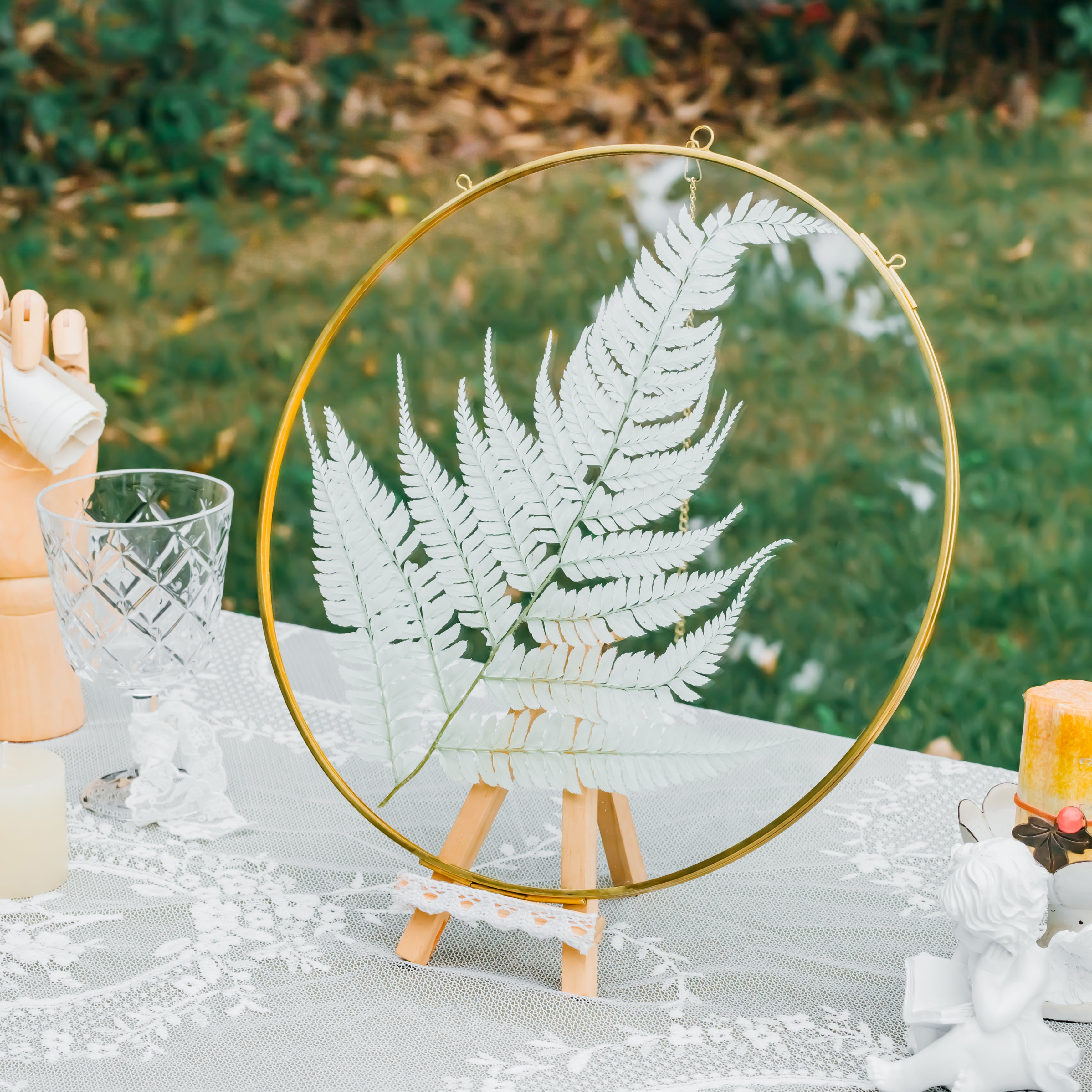 Round 6", 7" 10" 12" gold herbarium brass glass frame, Brass and Glass - NCYPgarden