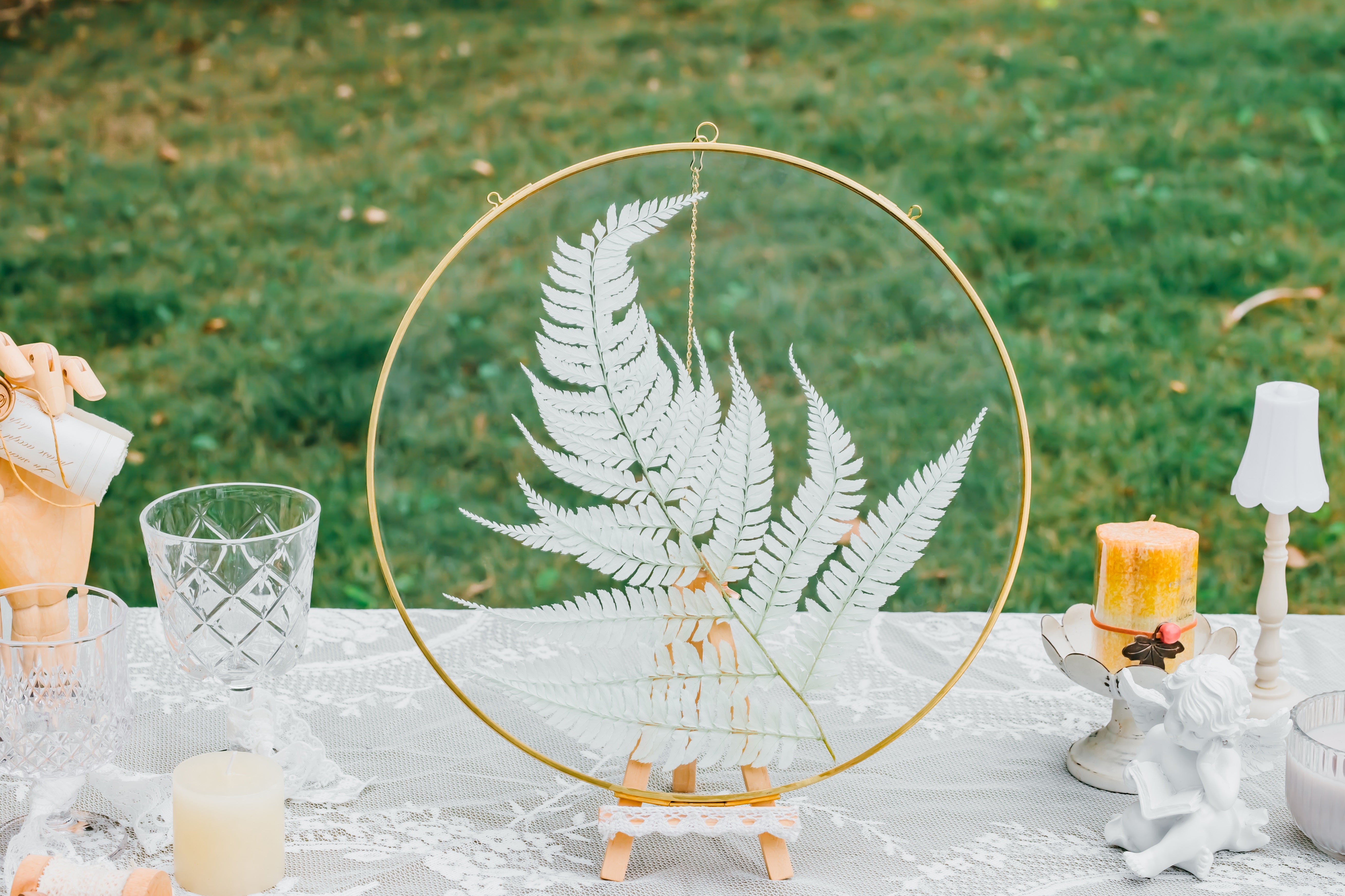 Round 6", 7" 10" 12" gold herbarium brass glass frame, Brass and Glass - NCYPgarden