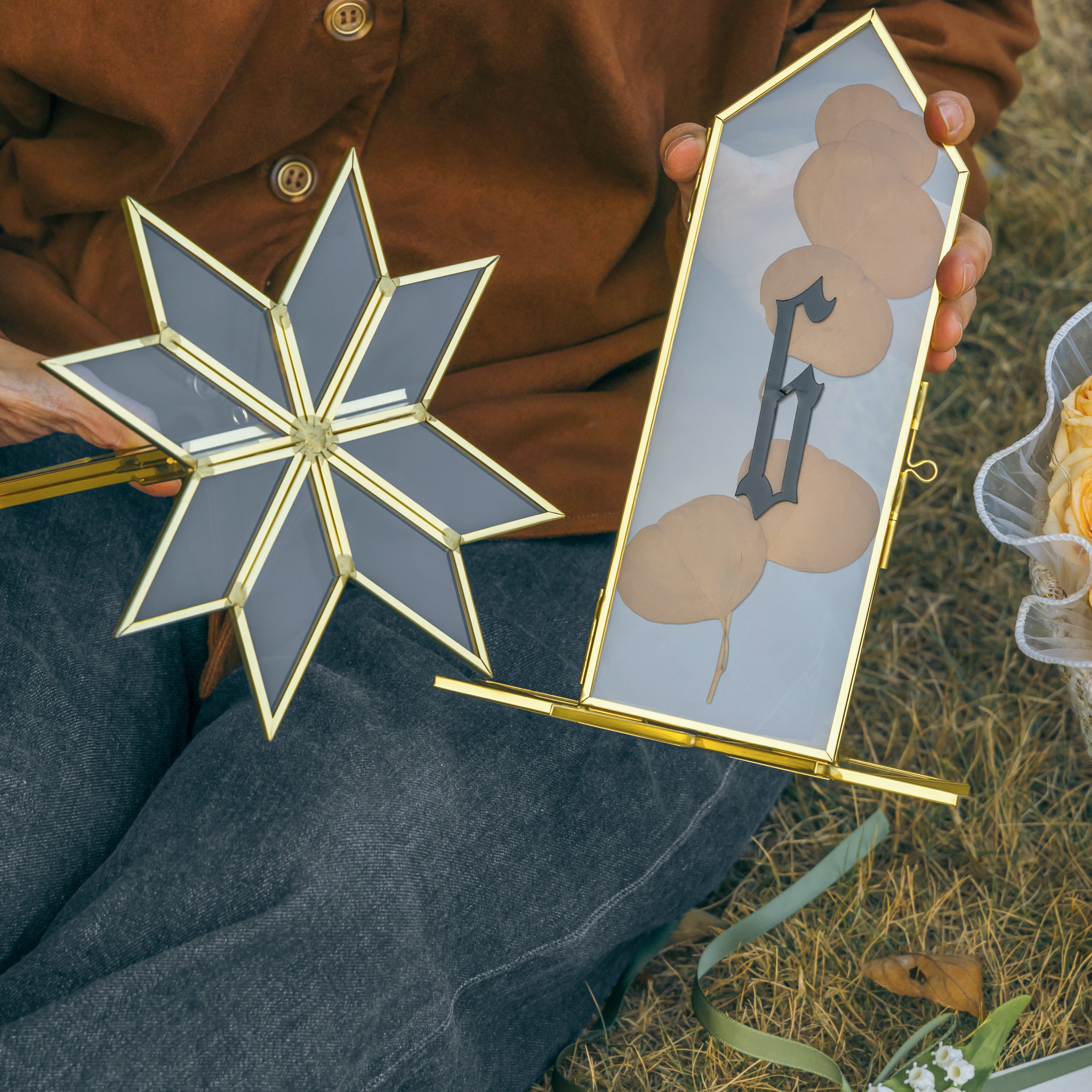 Geometric Gardenia Garden Gold Glass and Brass Wedding Table Number Holder, pressed flower frame - NCYPgarden