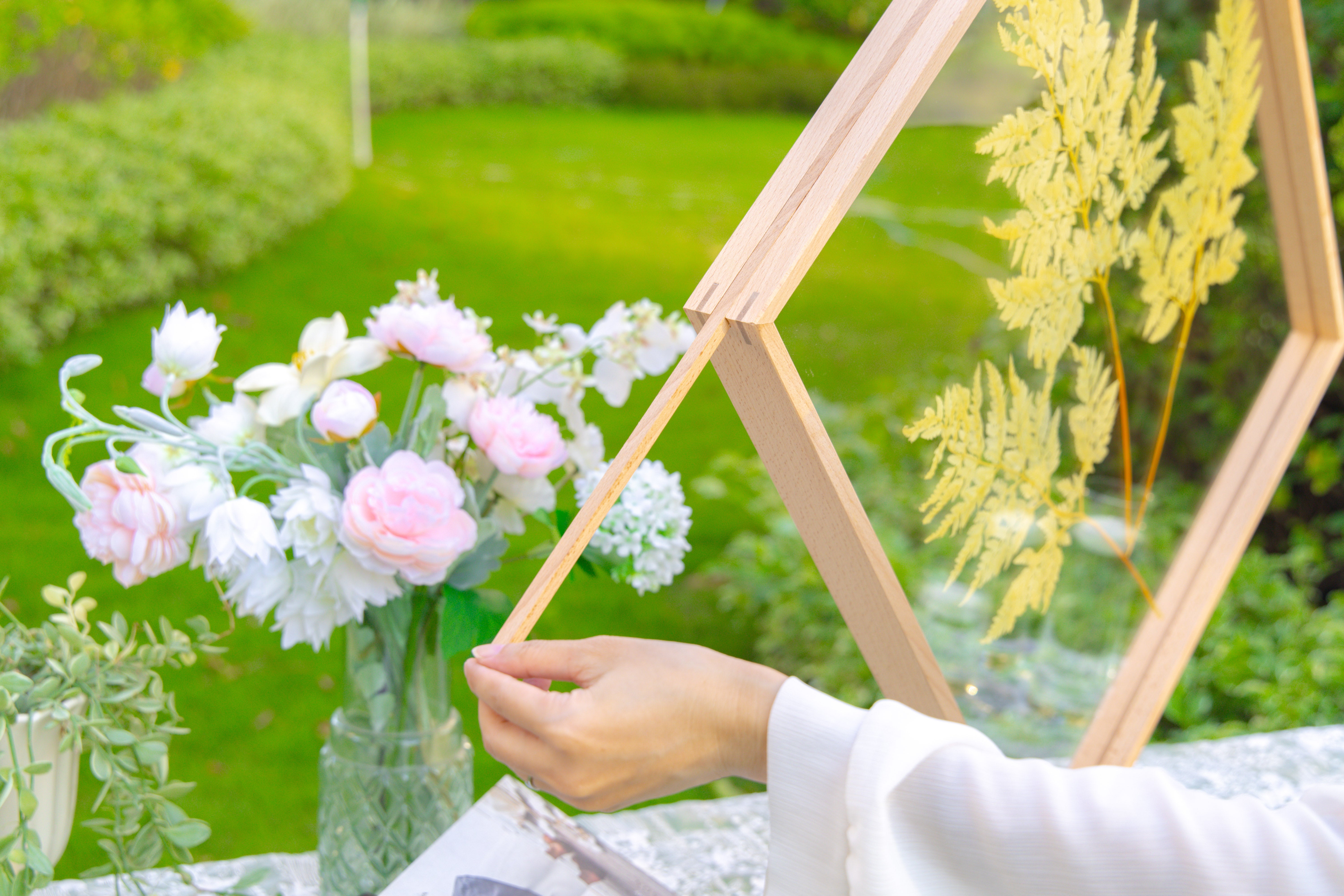 Customizable  NCYP Handmade 18x24" 20x24" Tabletop Wall Hanging Natural Wood Acrylic Artwork  Floating Frame - NCYPgarden