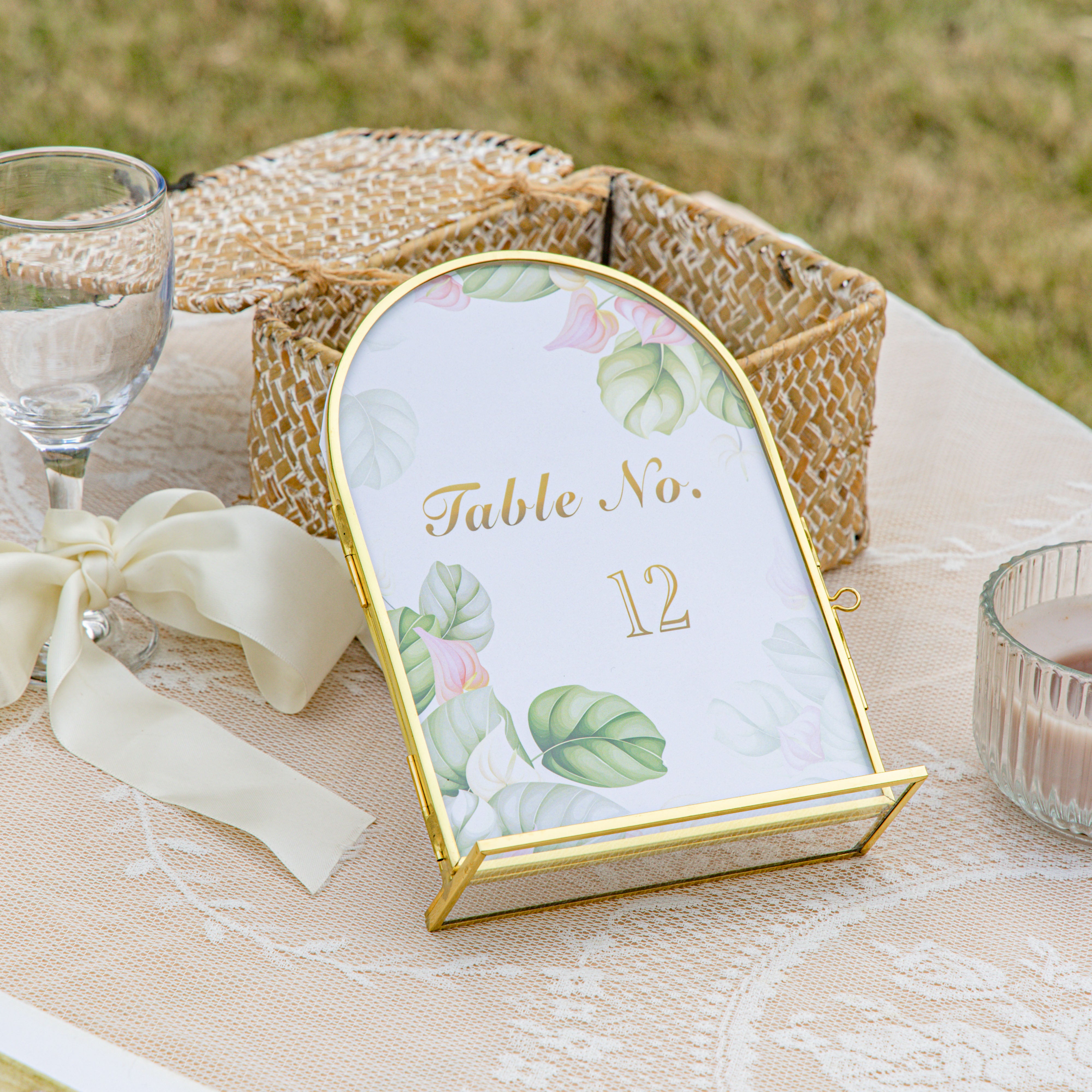 5x7'' Arched Brass and Double Glass Frame,  for Pressed Flowers, Table Number Holder - NCYPgarden