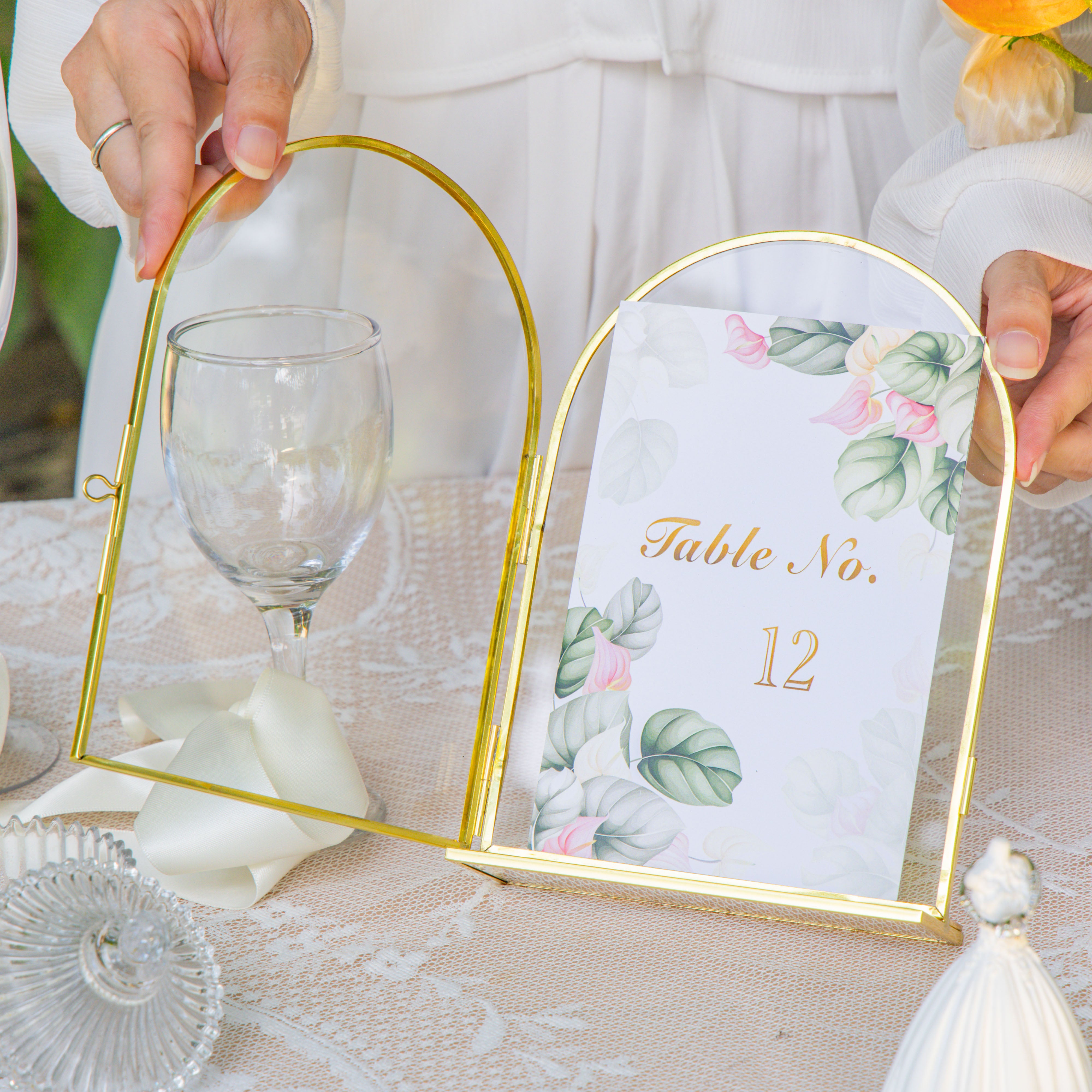 5x7'' Arched Brass and Double Glass Frame,  for Pressed Flowers, Table Number Holder - NCYPgarden