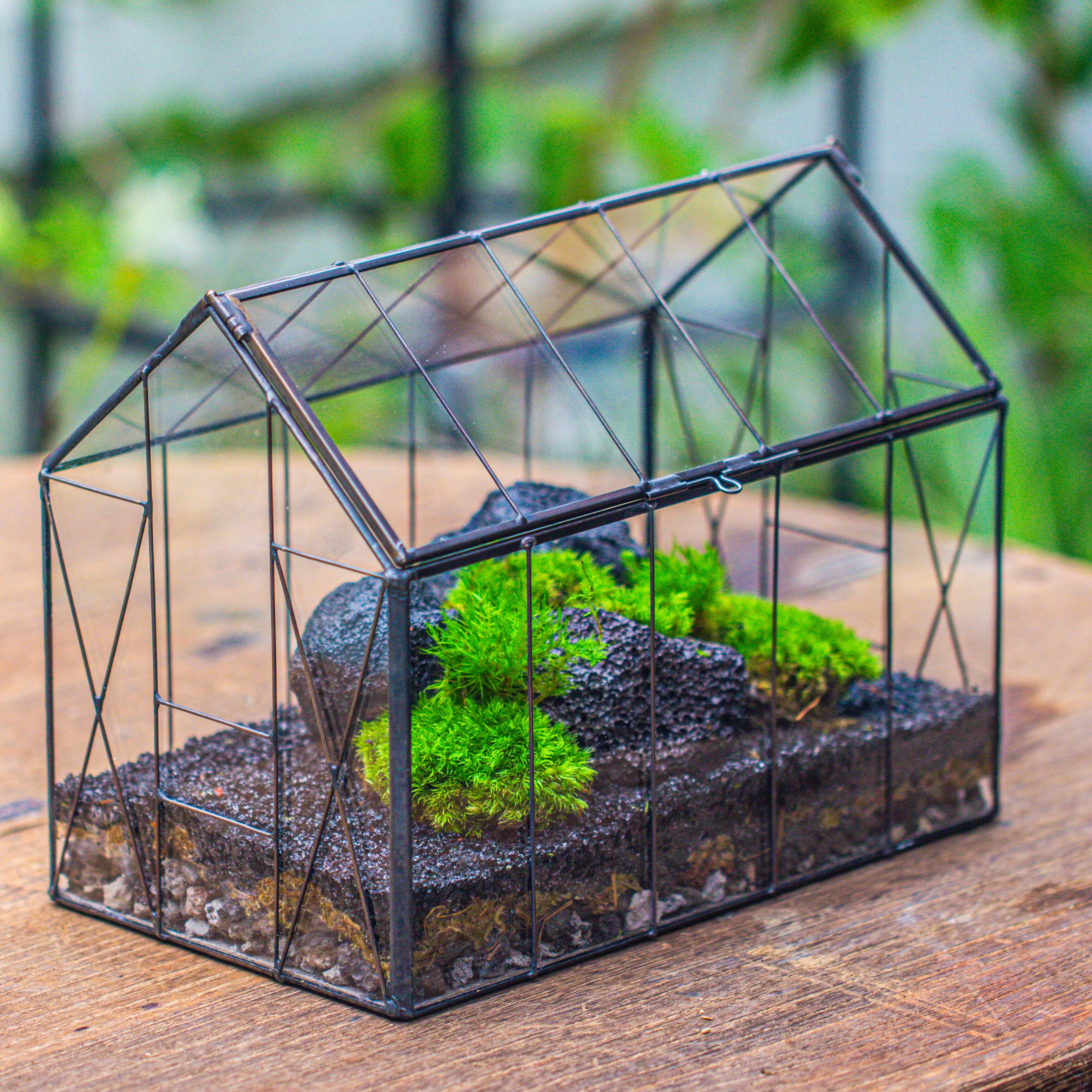 房子上开门 谷仓 黑火山岩 - NCYPgarden