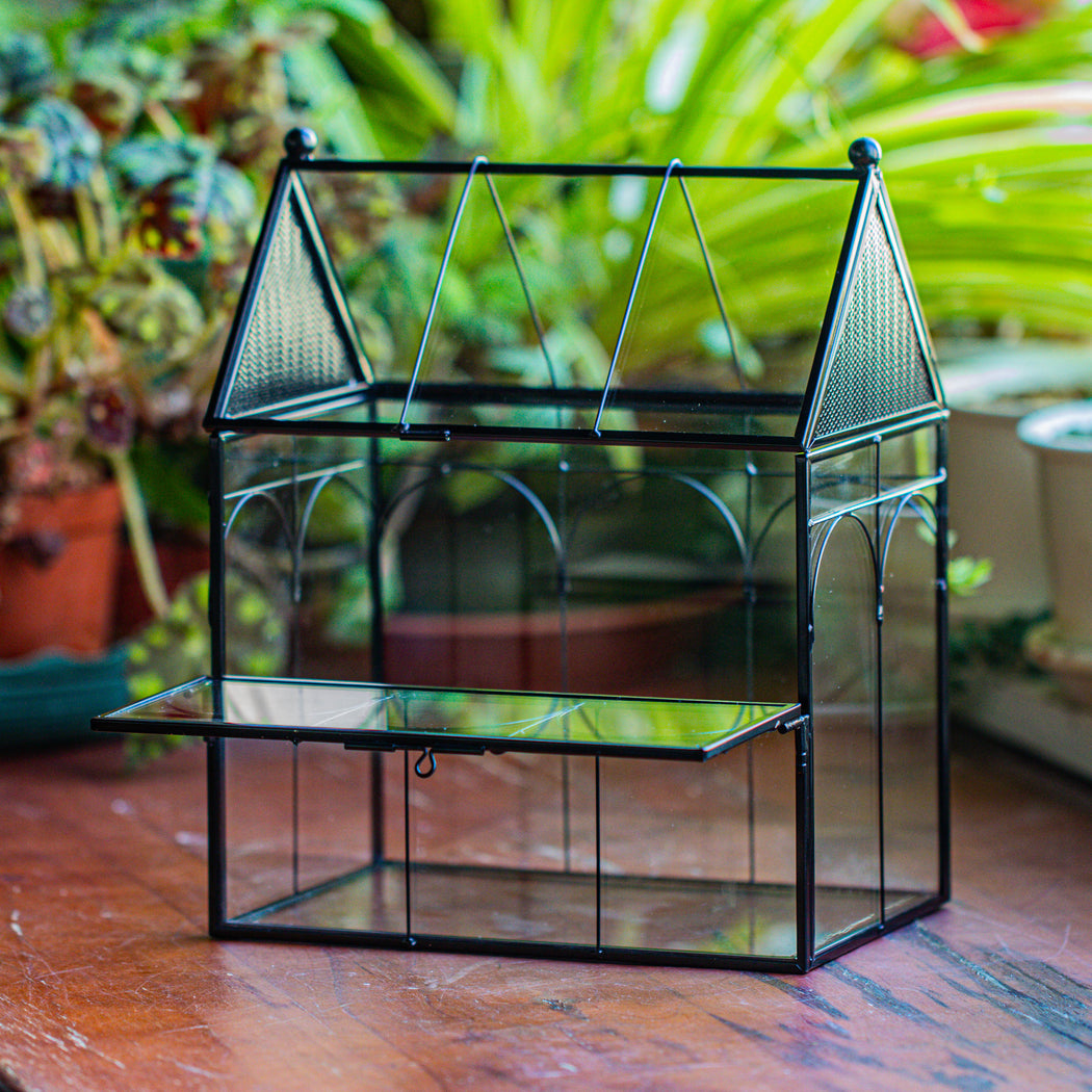 NCYP Vintage House Shape Stainless Steel and Glass Geometric Terrarium building set, with side door, with Mesh / vent holes for small Insects Pet - NCYPgarden