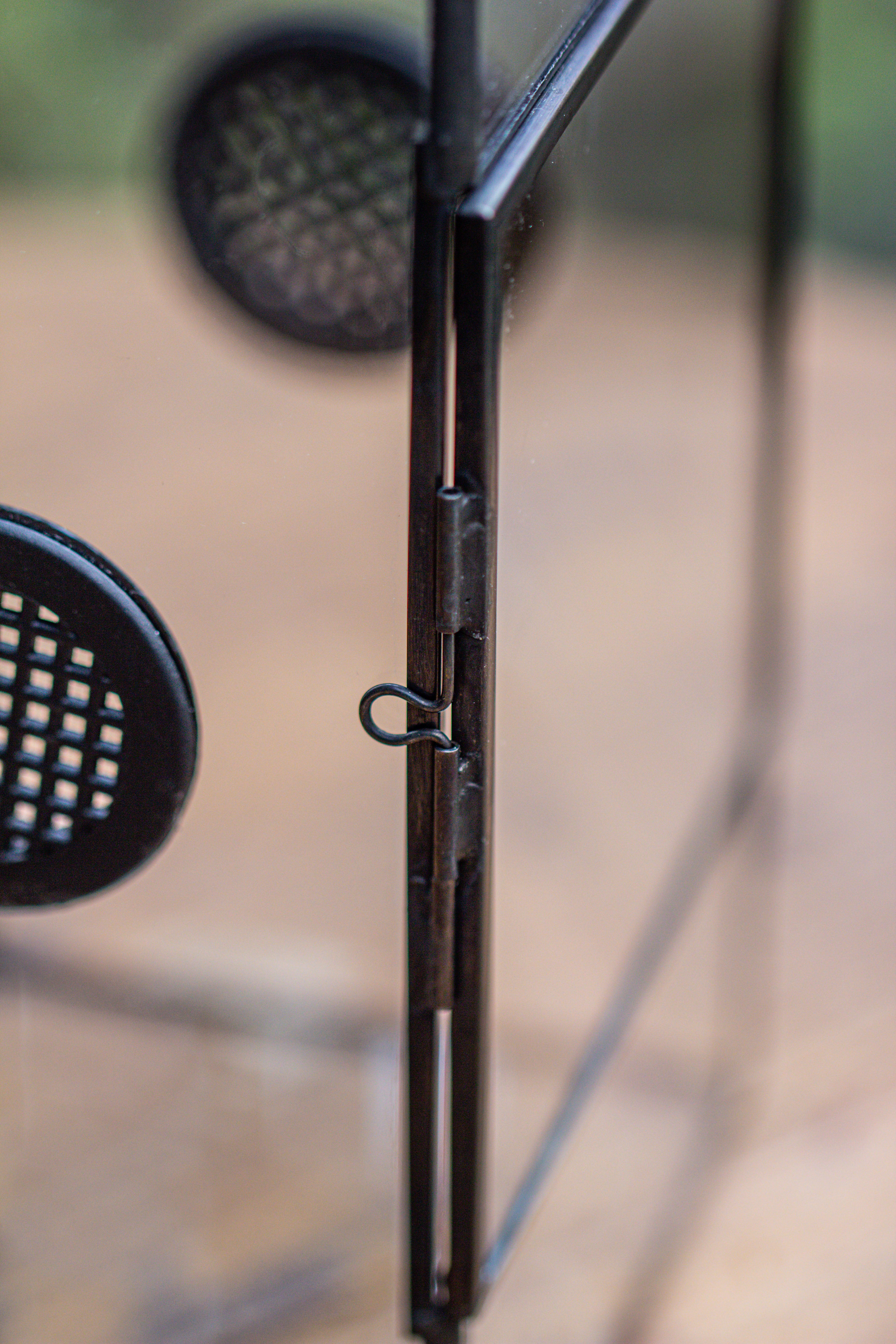 Glass Geometric Terrarium with Door Enclosure, Black Plastic Mesh Vent for Insects, Snail, Jumping Spider, Plants Not Included - NCYPgarden