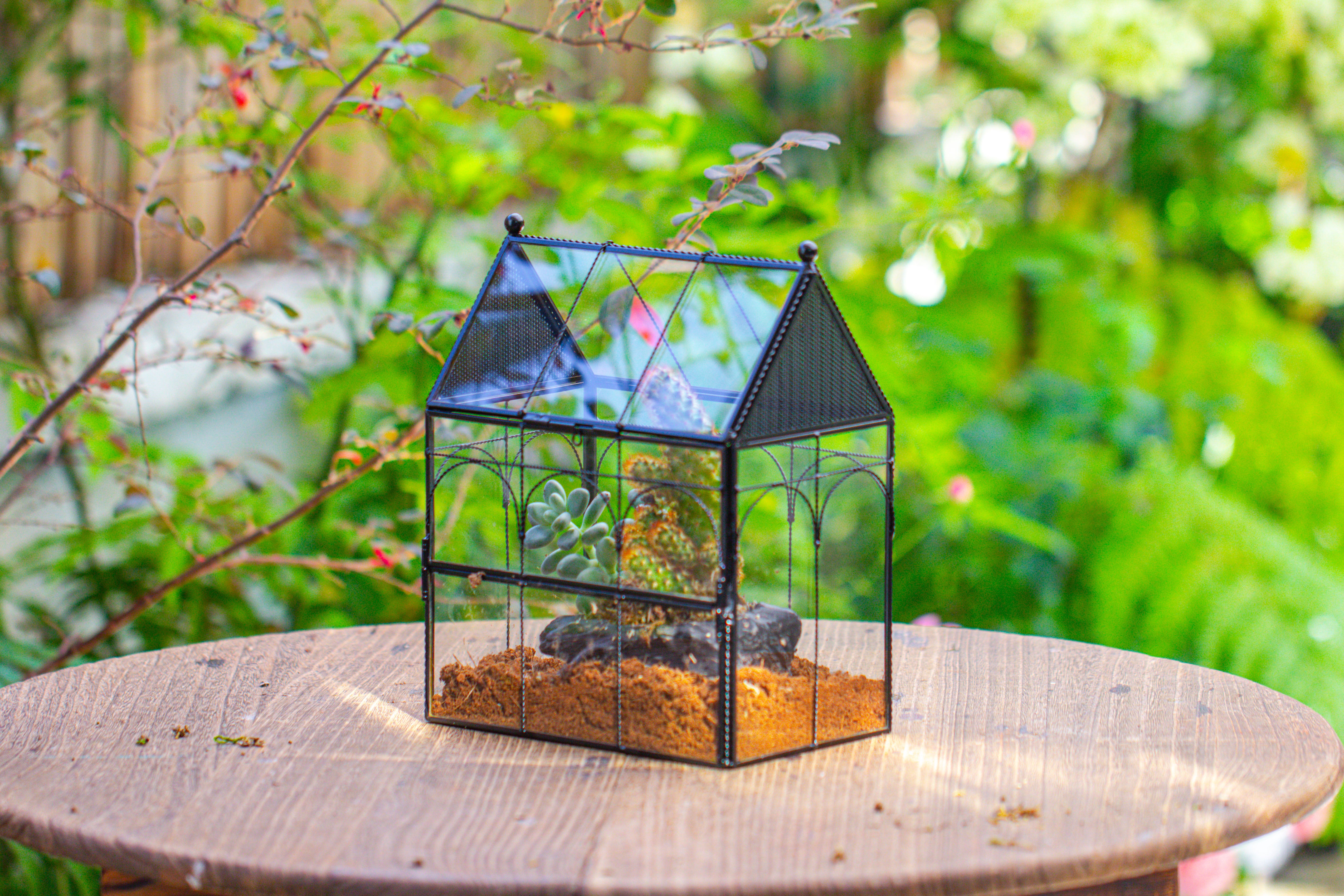 NCYP Vintage House Shape Glass Geometric Terrarium, with side door, with Mesh vent holes for small Insects Pet - NCYPgarden
