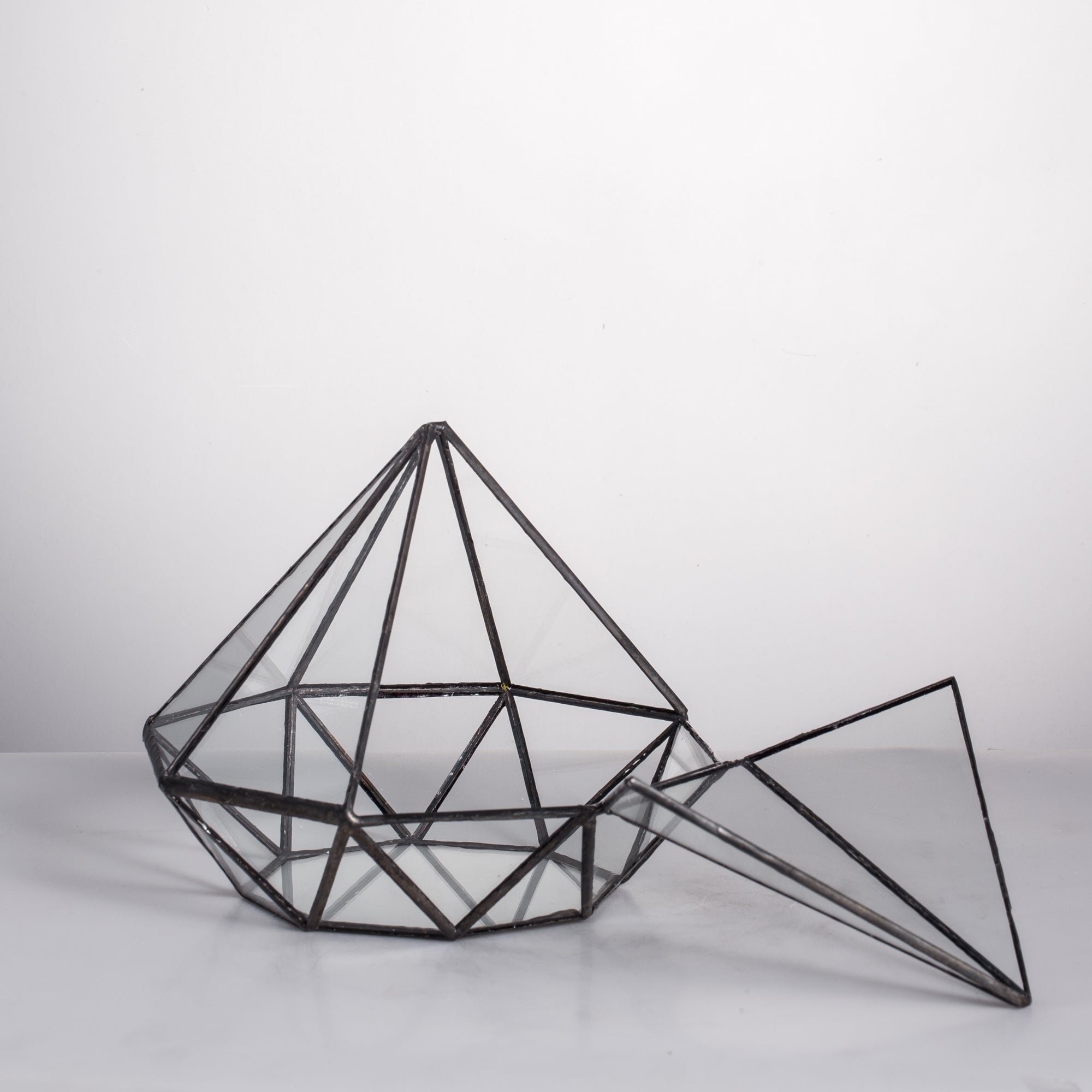 Classic Octahedral Bonsai Pot Tabletop Succulent Pot Geometric Glass Terrarium for Flower Pot - NCYPgarden