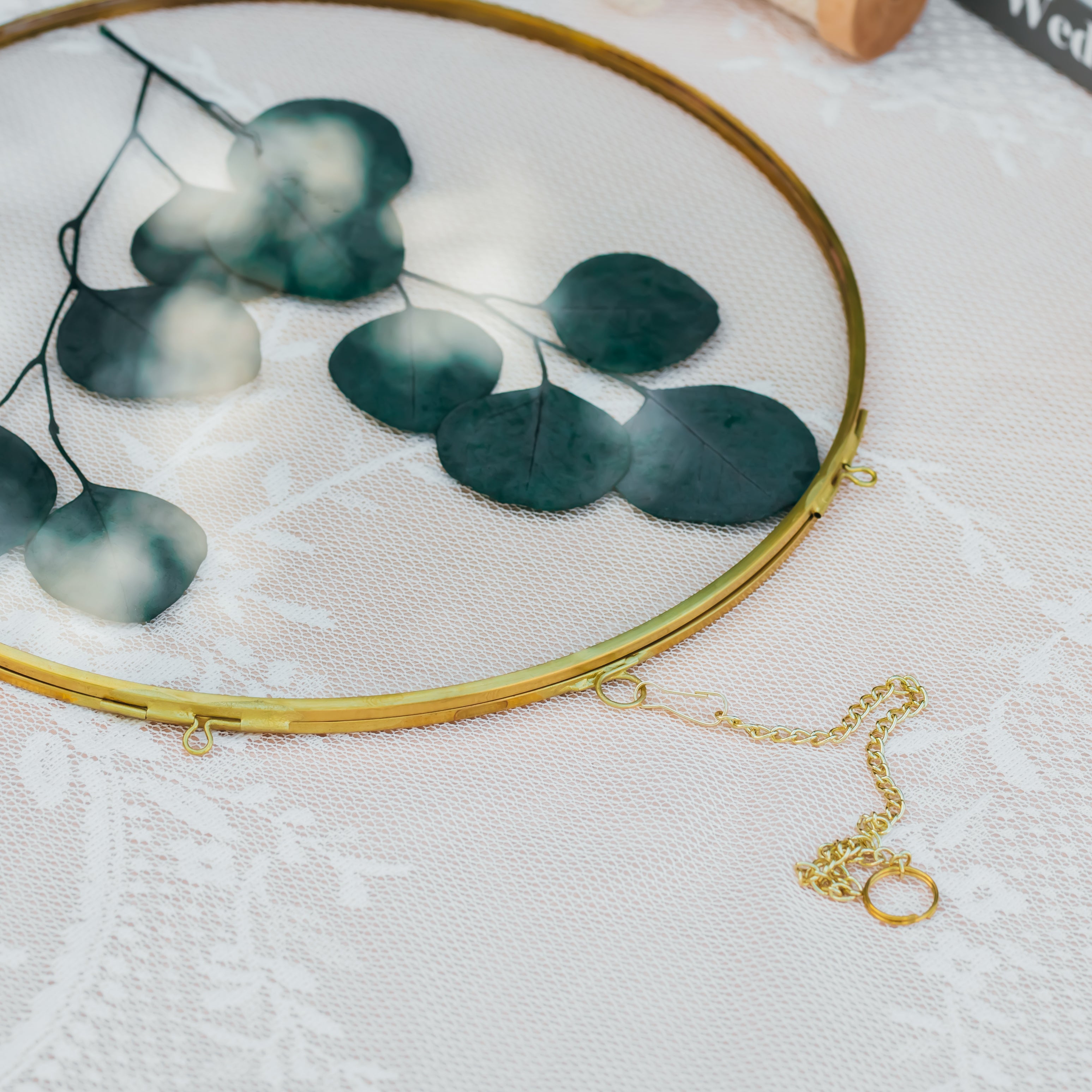 Round 6", 7" 10" 12" gold herbarium brass glass frame, Brass and Glass - NCYPgarden