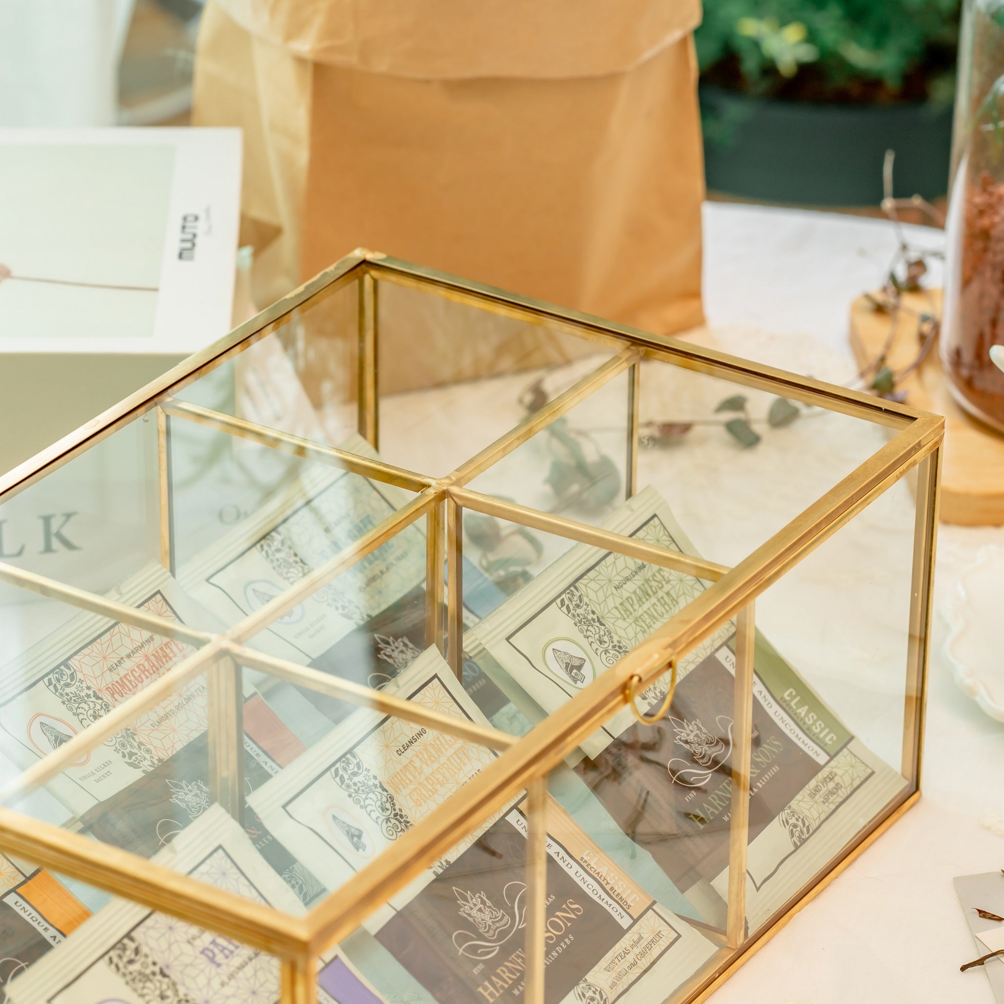 NCYP Glass Terrarium Box Tea Coffee Bag  Storage Organizer Jewelry Counter  6 Grids Compartments Handcrafted Brass for Harney & Sons Tea Bag - NCYPgarden